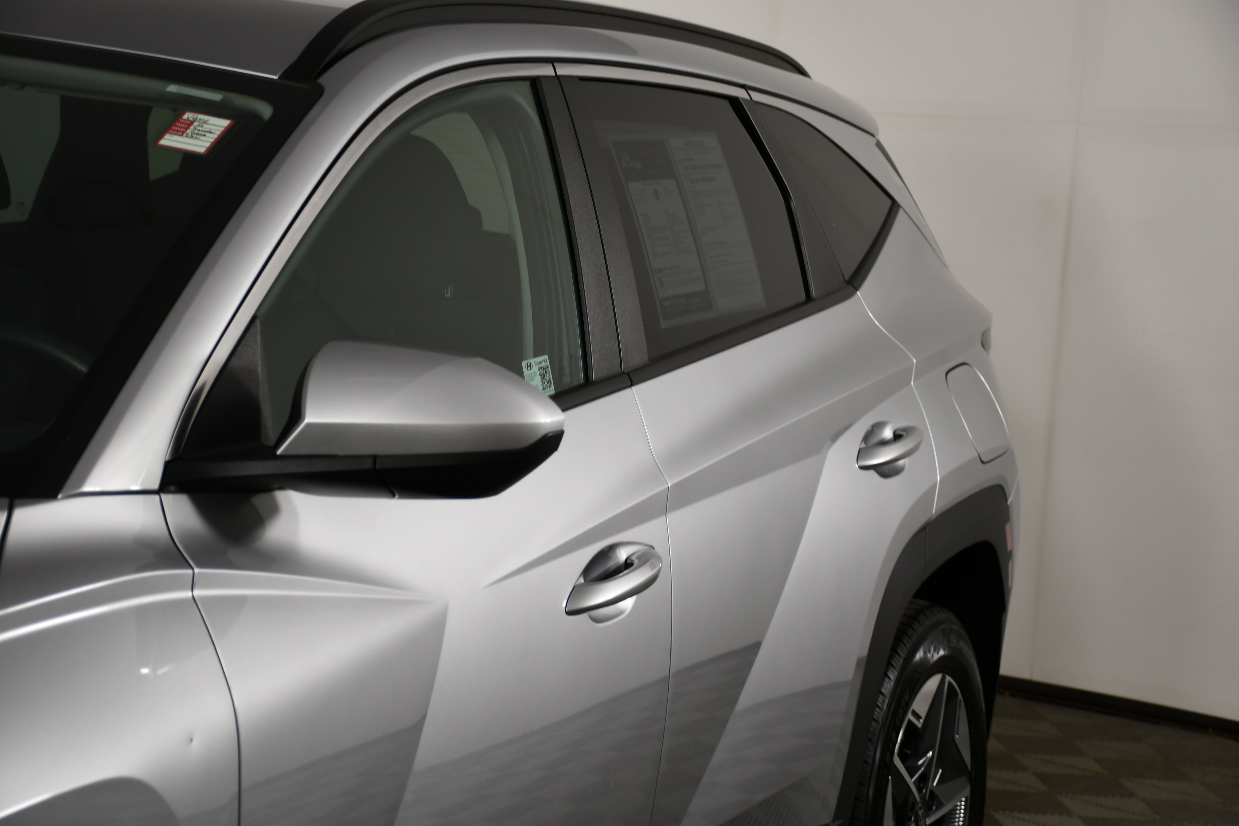 Used 2025 Hyundai Tucson SEL AWD/4WD image 13