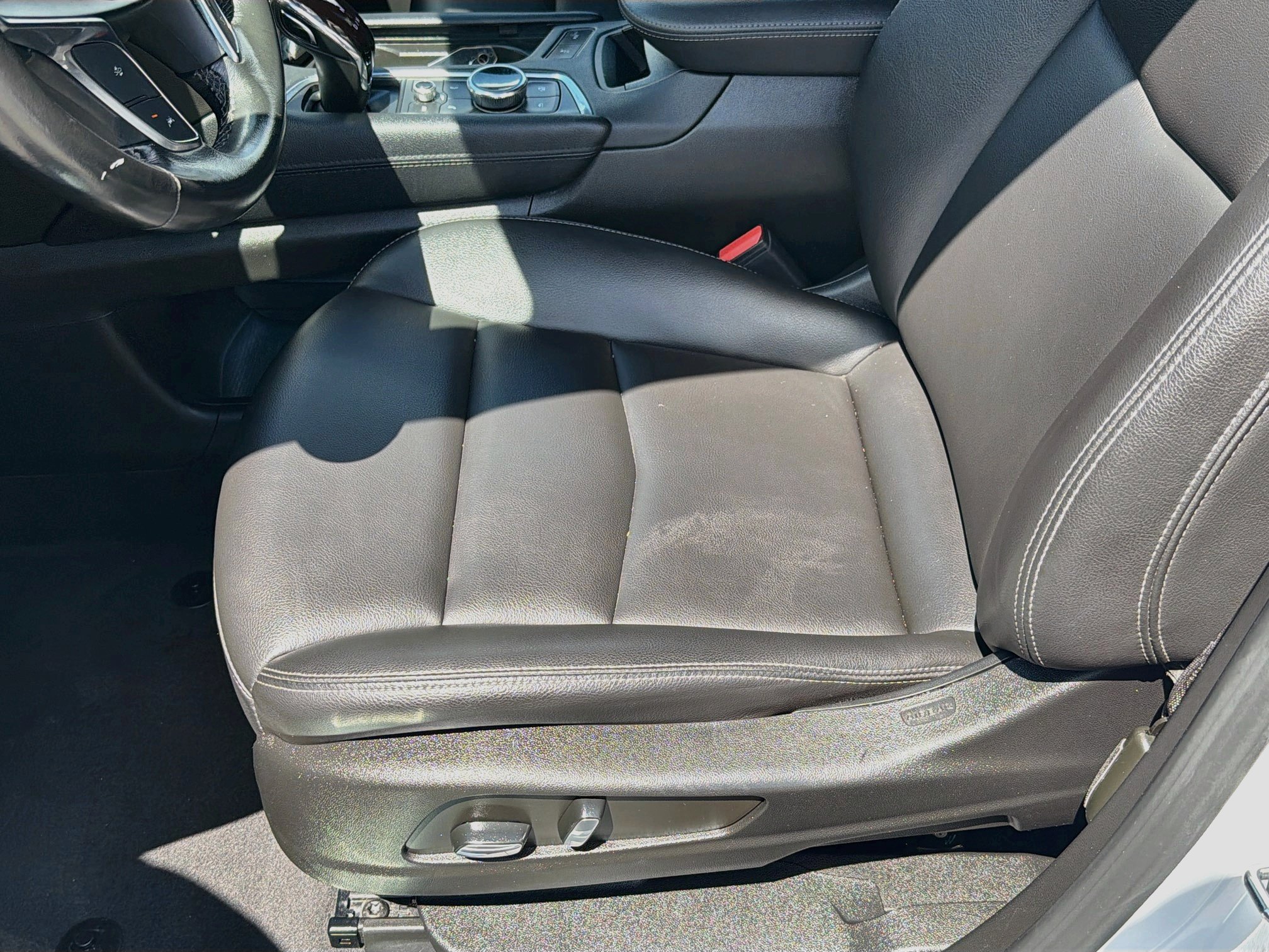 Used 2023 Cadillac XT5 Luxury FWD image 19