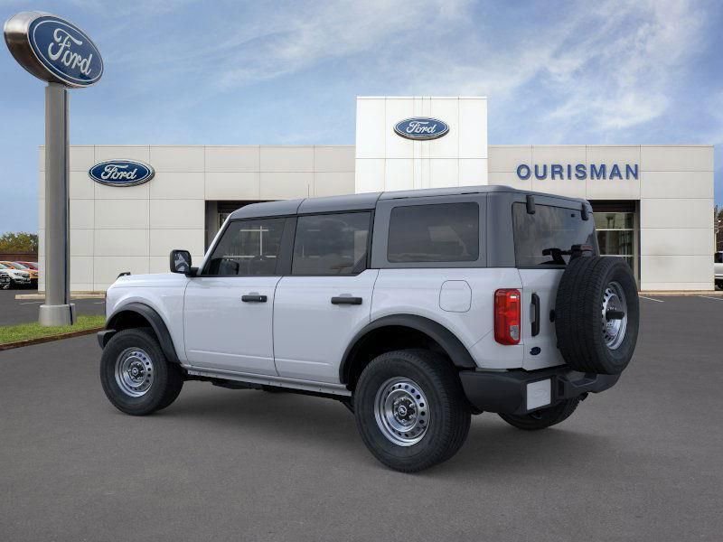 New 2025 Ford Bronco Base image 5