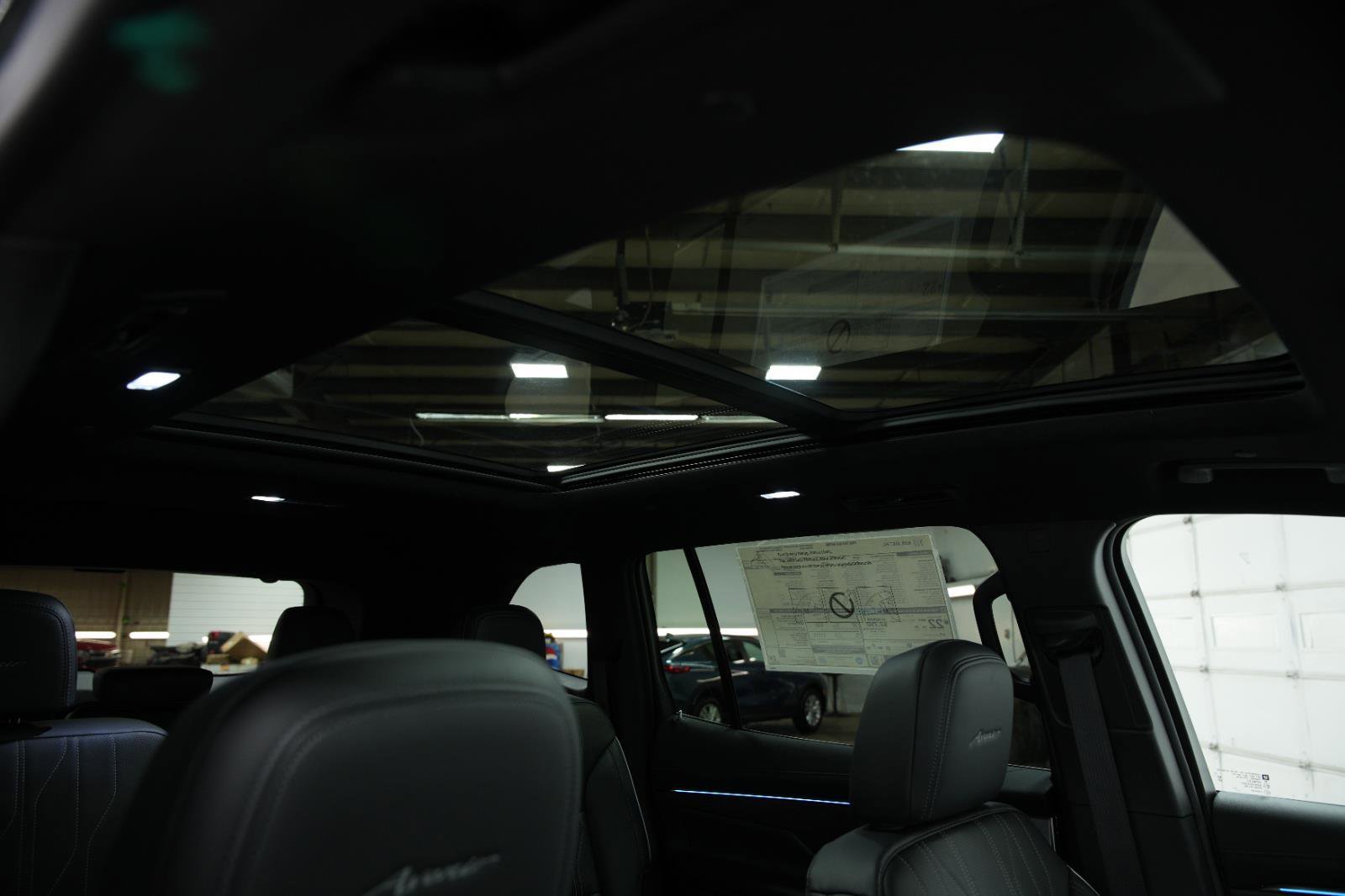 New 2026 Buick Enclave Avenir w/ Super Cruise Package image 21
