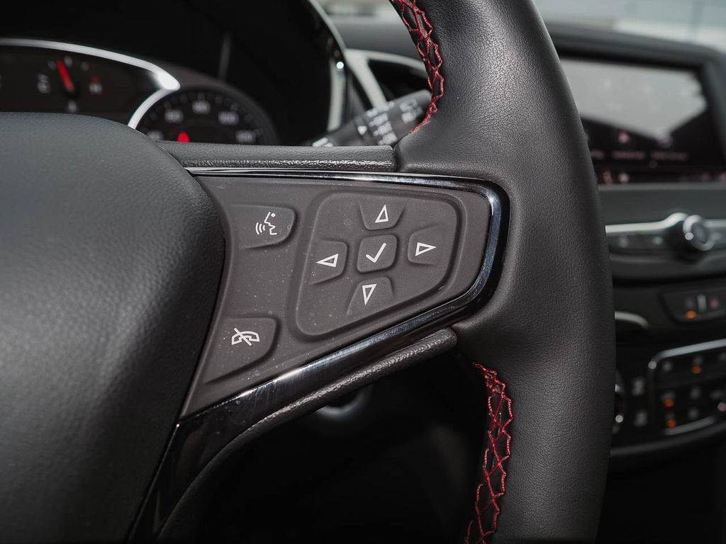 Used 2024 Chevrolet Equinox RS w/ LPO, Floor Liner Package FWD image 31