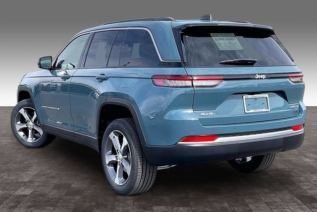 Used 2026 Jeep Grand Cherokee Limited AWD/4WD image 3