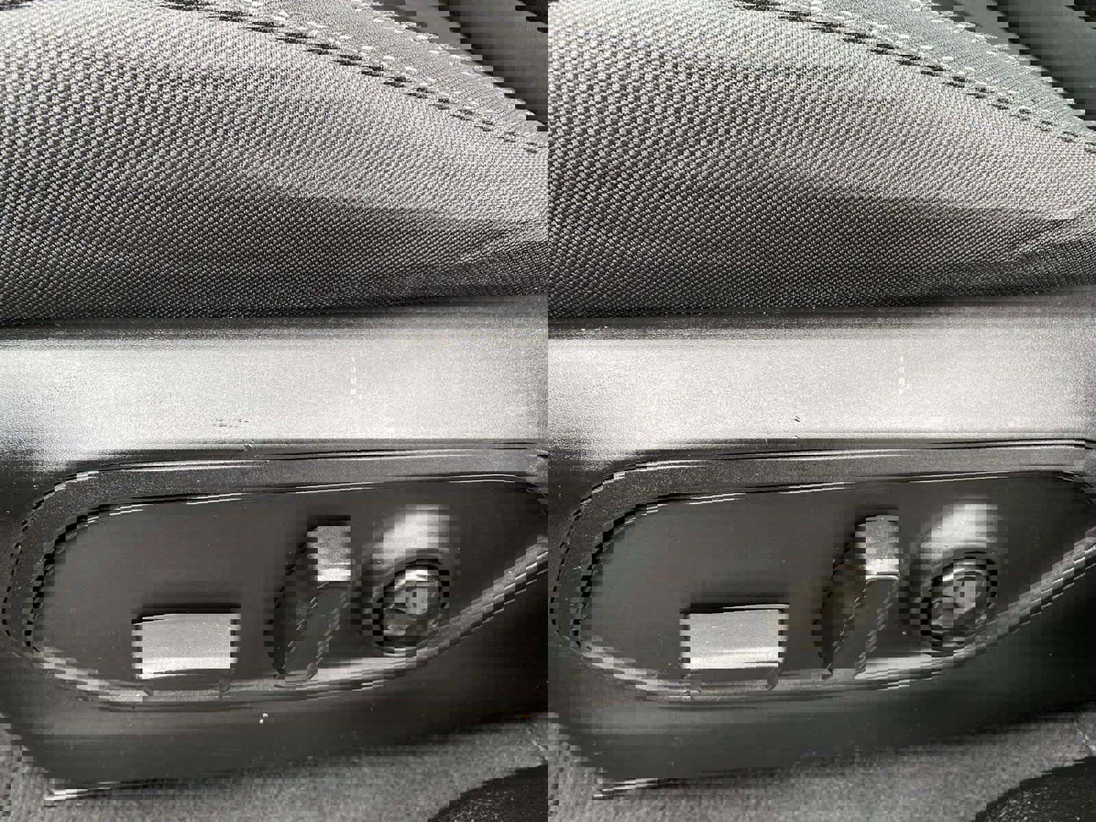 Certified 2023 Jeep Grand Cherokee Laredo image 18