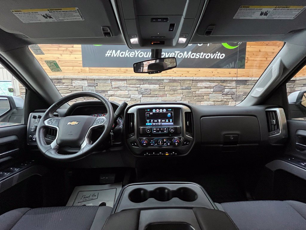 Used 2018 Chevrolet Silverado 1500 LT w/ All Star Edition AWD/4WD image 33