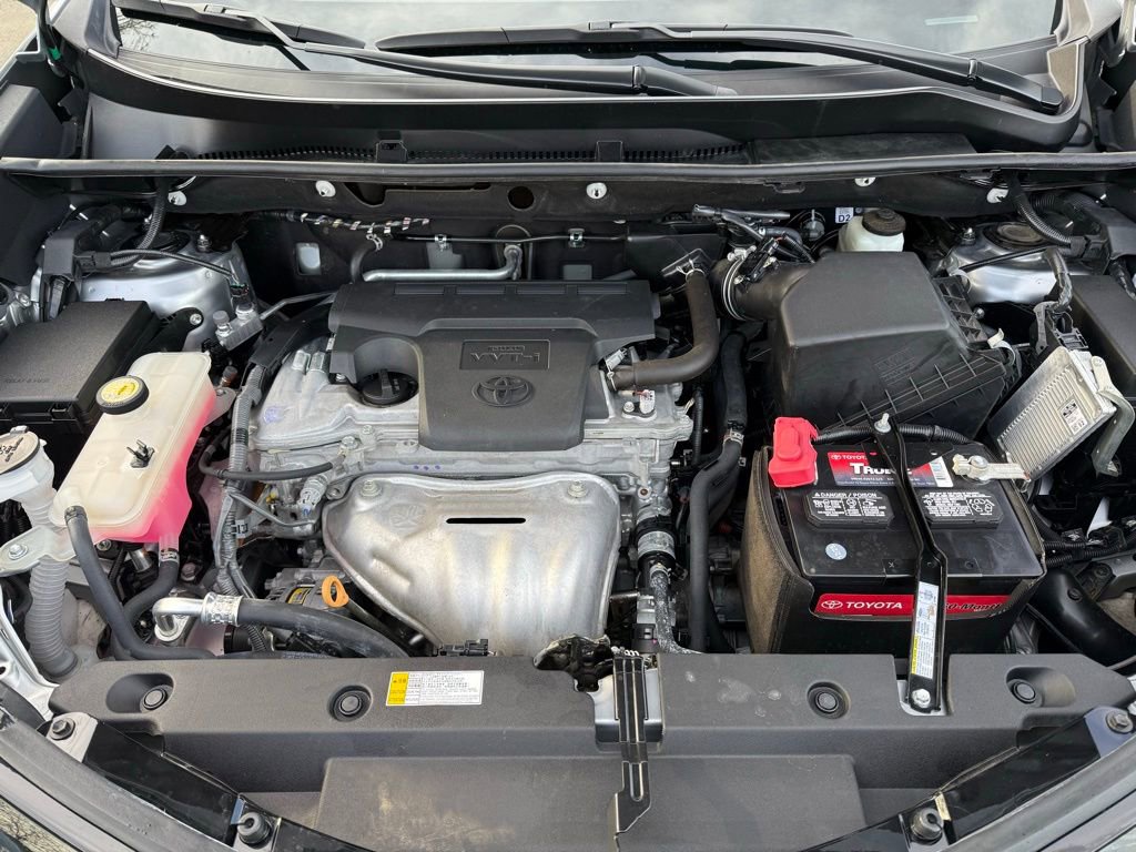 Used 2018 Toyota RAV4 Adventure image 10