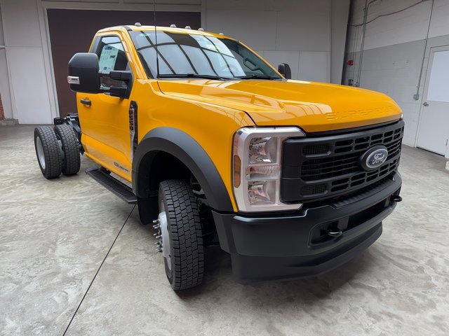 New 2026 Ford F550 4x4 Regular Cab Super Duty image 7