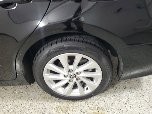 Used 2022 Toyota Camry LE image 7