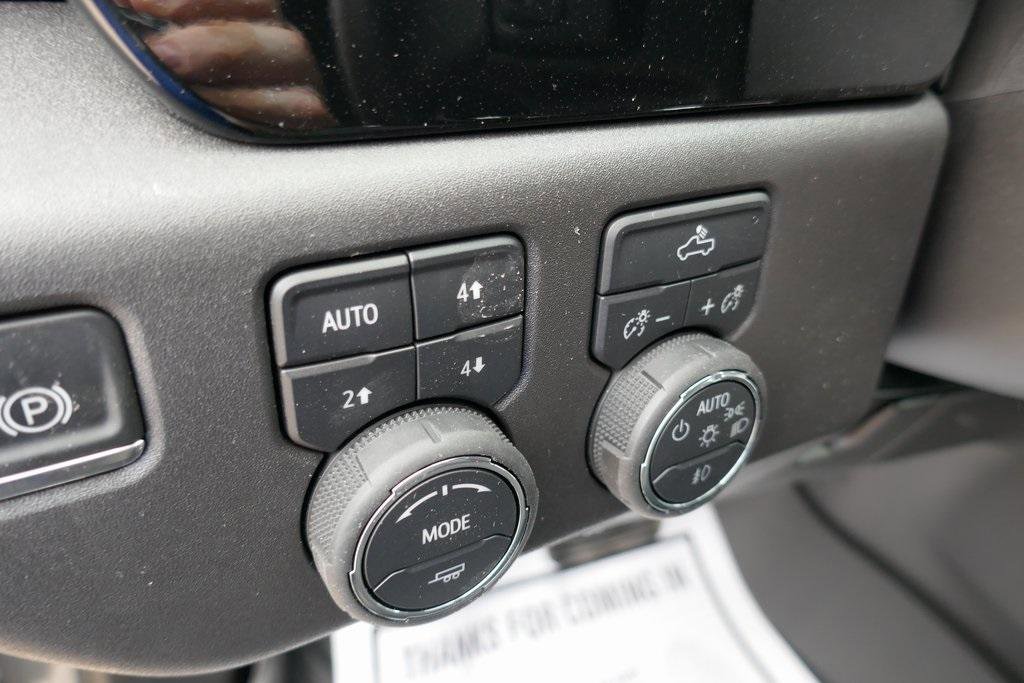 New 2025 Chevrolet Silverado 1500 LT Trail Boss w/ Convenience Package II image 17