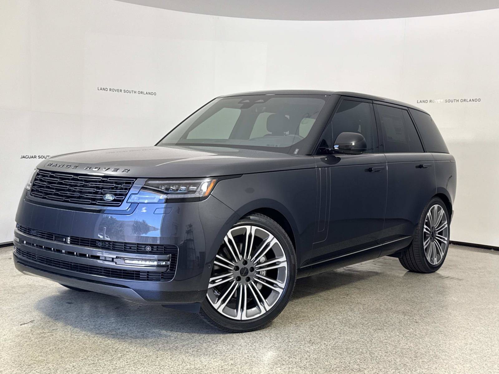 New 2026 Land Rover Range Rover SE