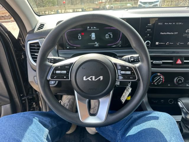 Used 2024 Kia Seltos LX image 34