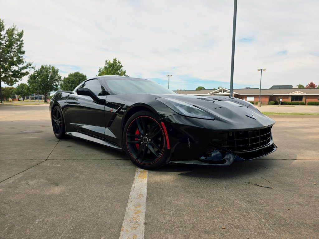 Used 2015 Chevrolet Corvette Stingray Coupe w/ 3LT Preferred Equipment Group RWD image 8