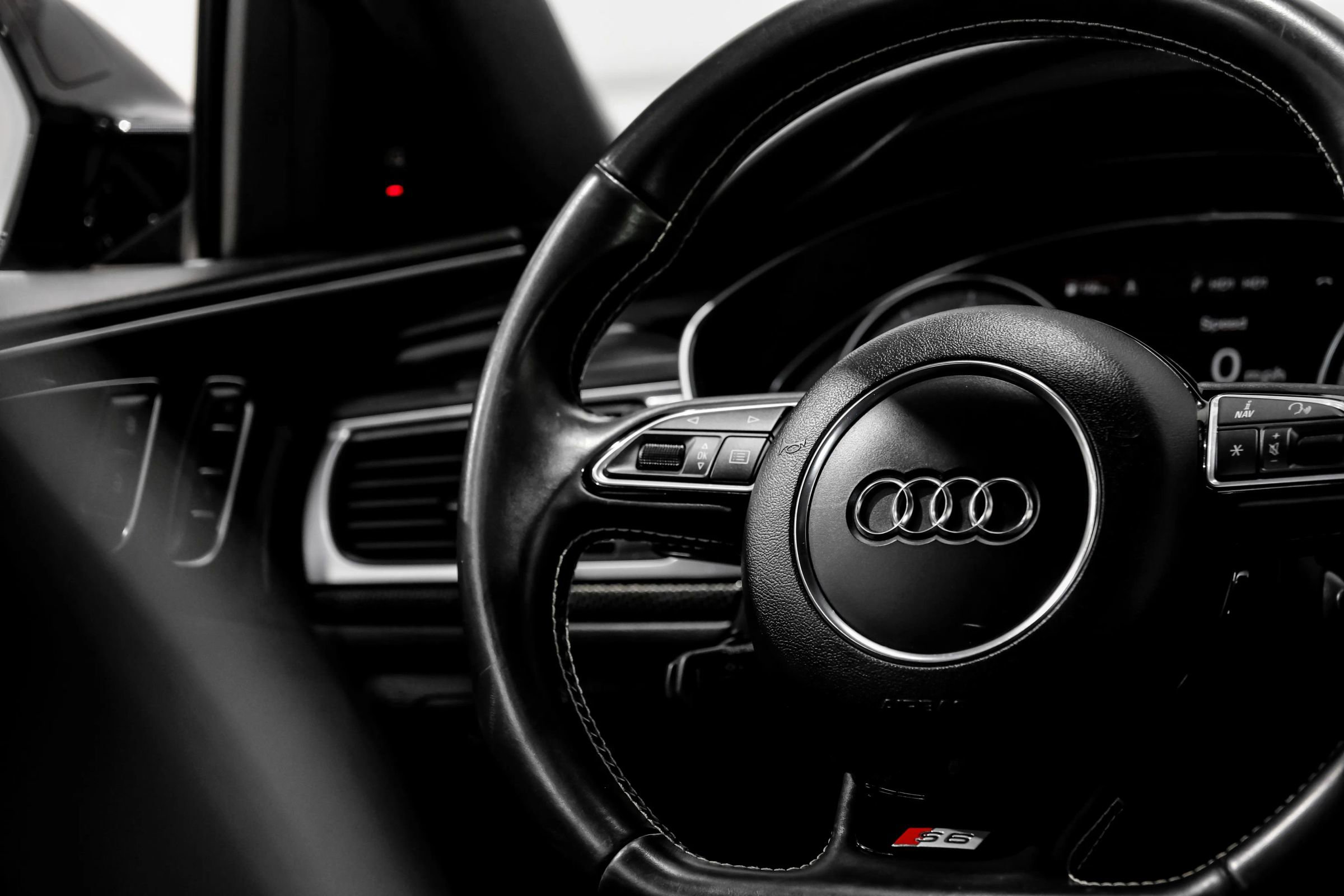Used 2018 Audi S6 Premium Plus w/ S Sport Package AWD/4WD image 20