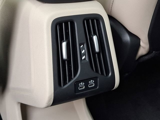 Used 2025 BMW X1 xDrive28i w/ Convenience Package image 20
