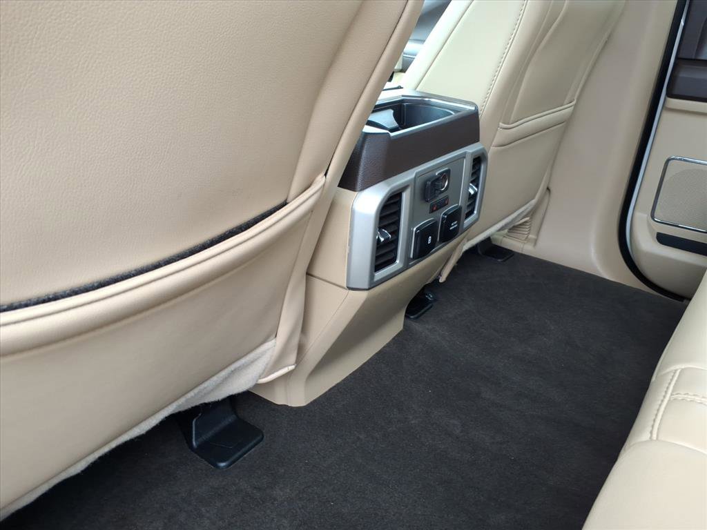 Used 2019 Ford F150 Lariat w/ Equipment Group 502A Luxury image 8