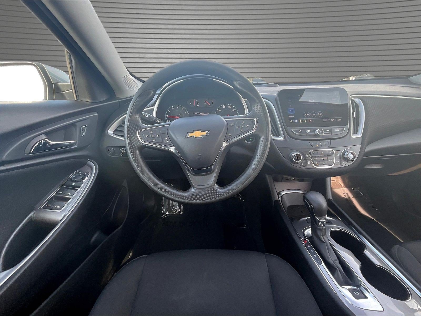 Used 2024 Chevrolet Malibu LT FWD image 10