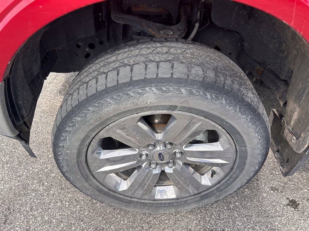 Used 2019 Ford F150 Lariat w/ Equipment Group 502A Luxury AWD/4WD image 34