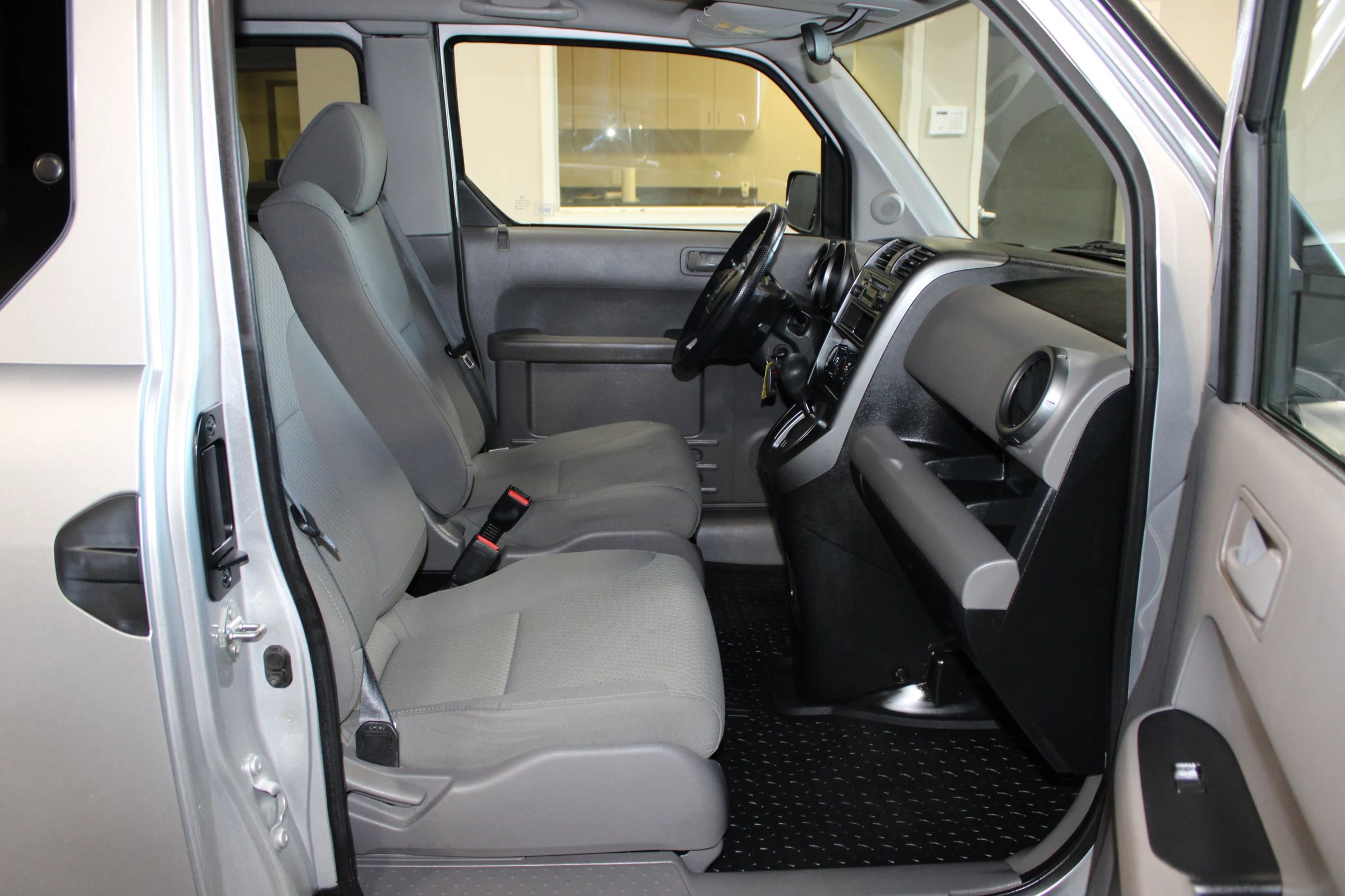 Used 2011 Honda Element LX image 20
