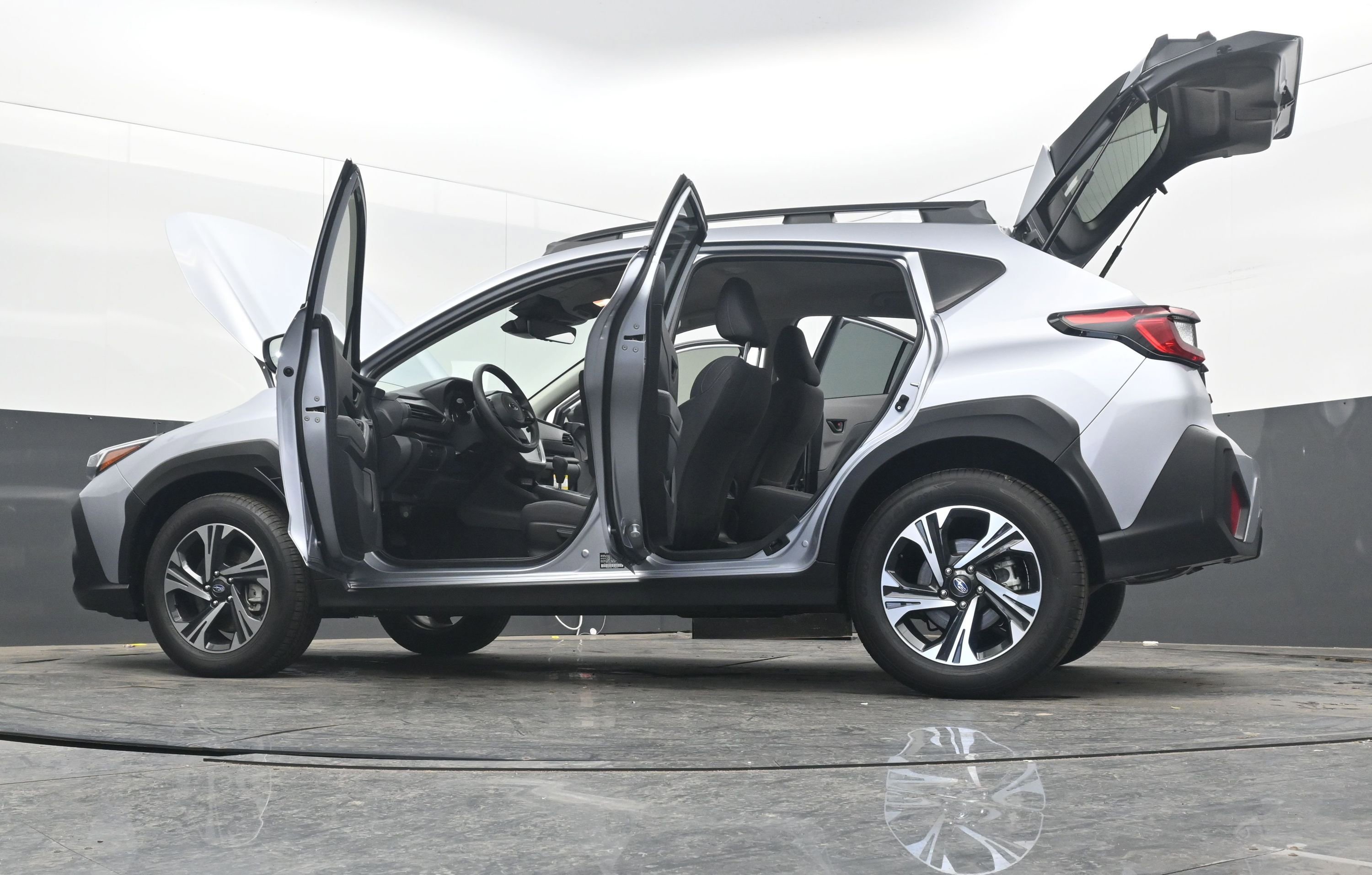 Used 2025 Subaru Crosstrek 2.0i Premium w/ Crosstrek Mirror Package image 43