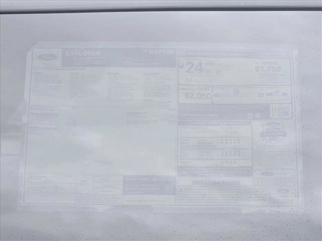 New 2026 Ford Explorer Active RWD image 18