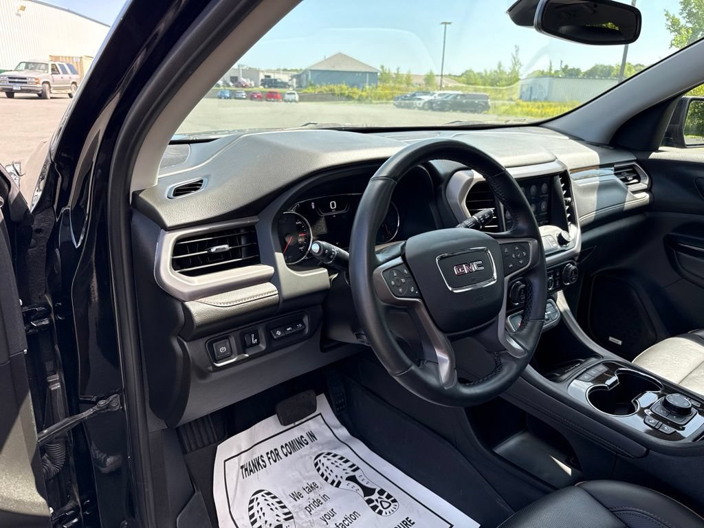 Used 2023 GMC Acadia AT4 w/ Technology Package AWD/4WD image 23