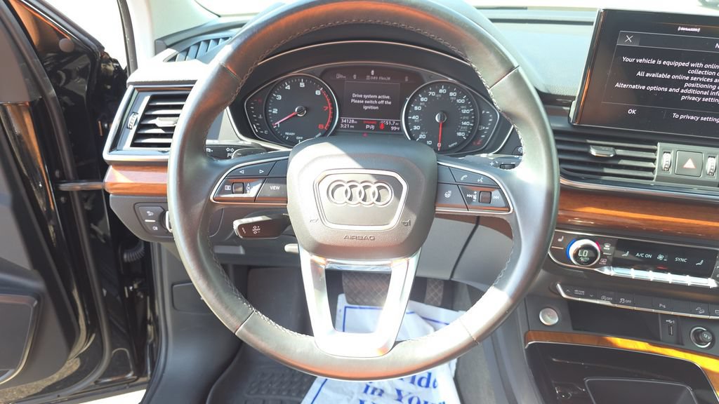 Used 2021 Audi Q5 2.0T Premium w/ Convenience Package AWD/4WD image 15