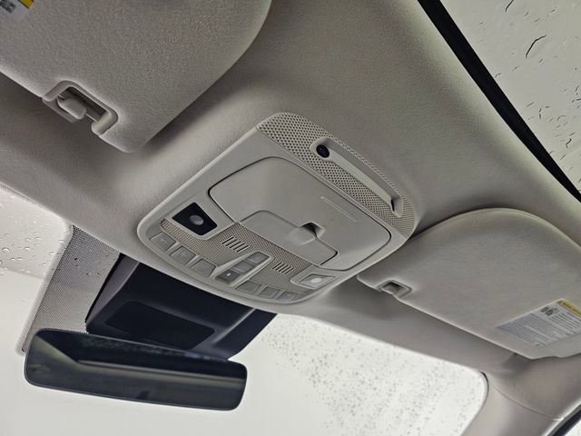 Used 2020 Lincoln Navigator Black Label w/ Cargo Convenience Package image 35