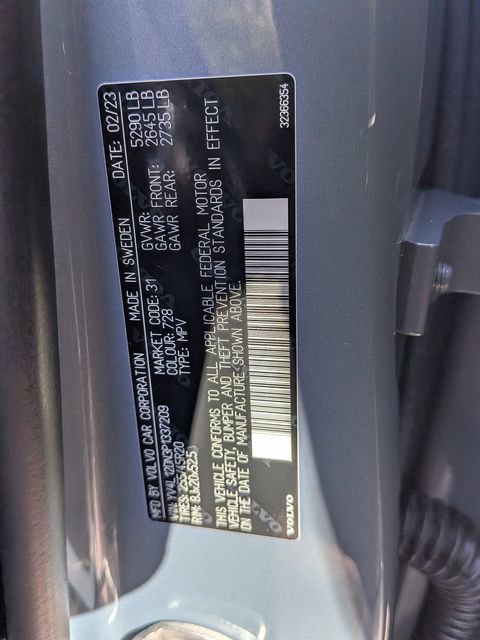 Certified 2023 Volvo XC60 B5 Plus w/ Climate Package FWD image 33
