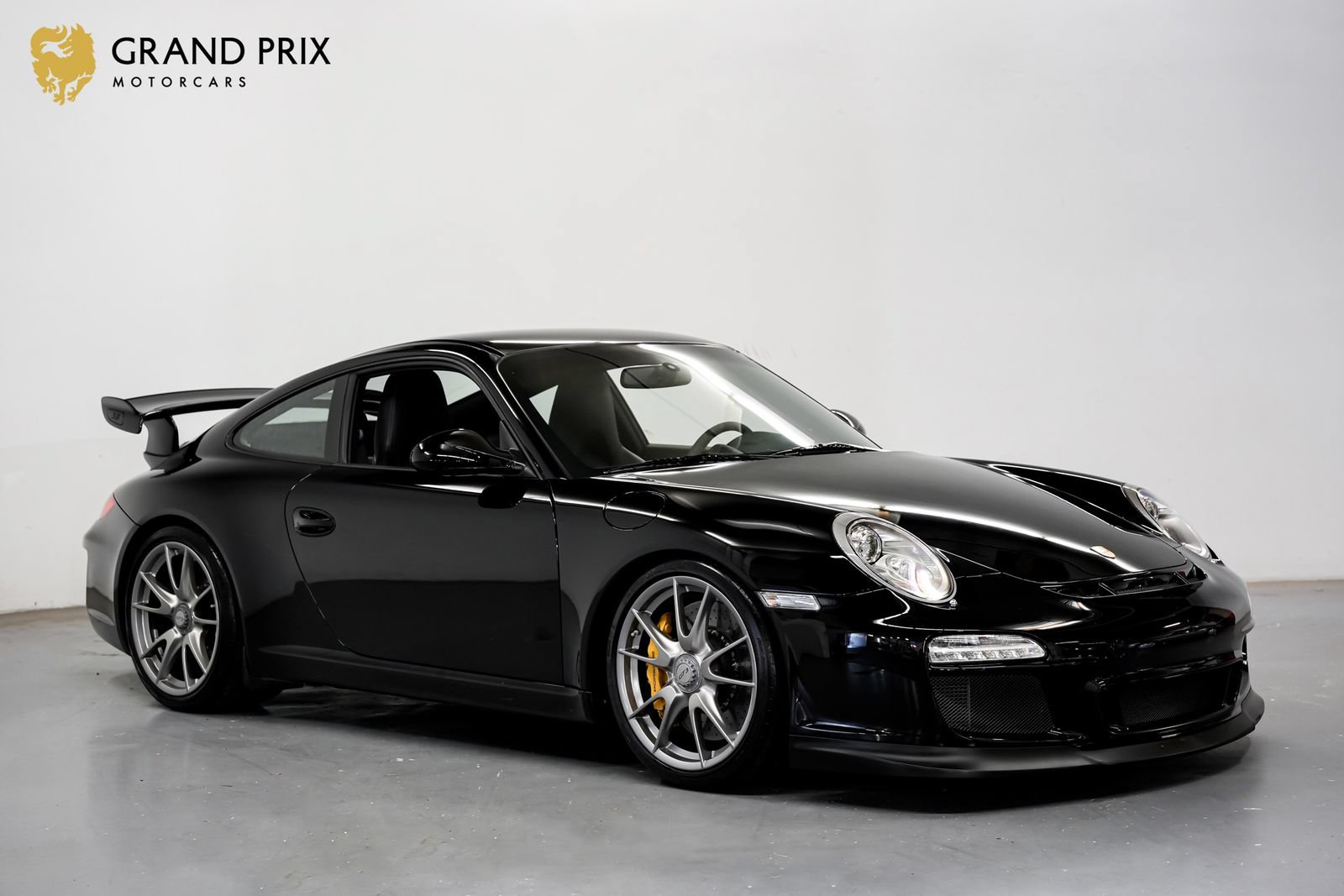 Used 2010 Porsche 911 GT3 RWD image 1