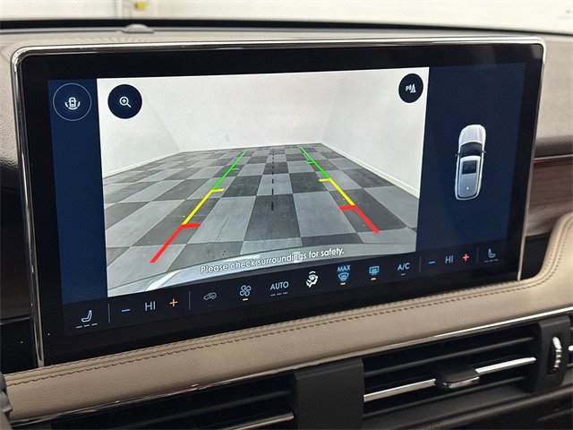 Used 2023 Lincoln Corsair Reserve image 27