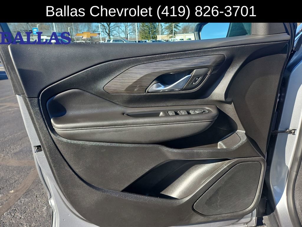 Certified 2023 GMC Terrain SLE w/ Driver Convenience Package FWD image 23