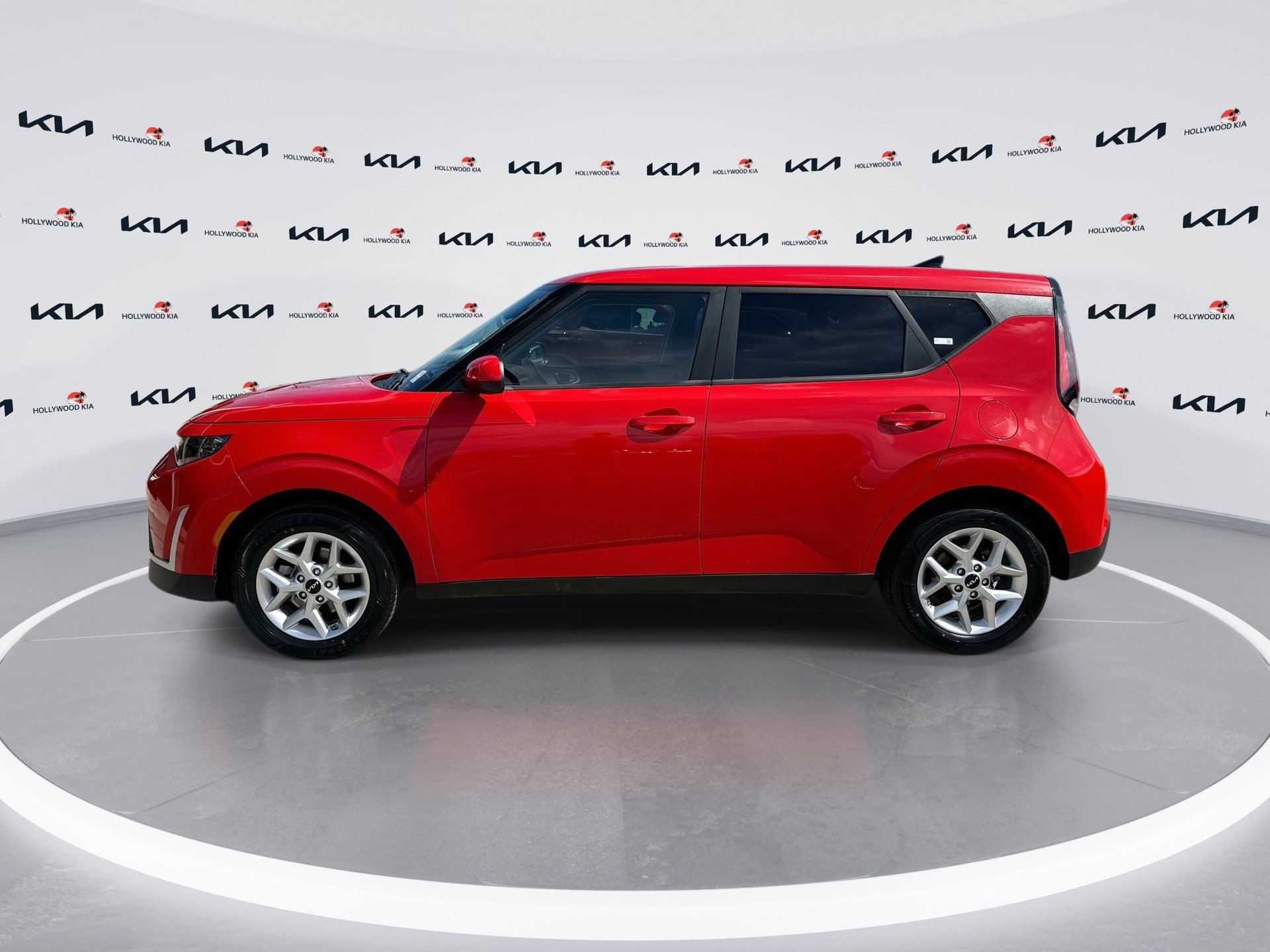 Used 2024 Kia Soul LX w/ Option Group 015 image 5