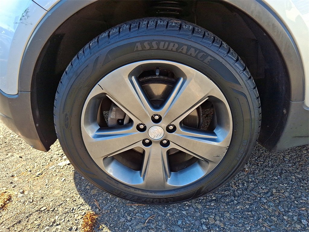 Used 2014 Buick Encore FWD image 12