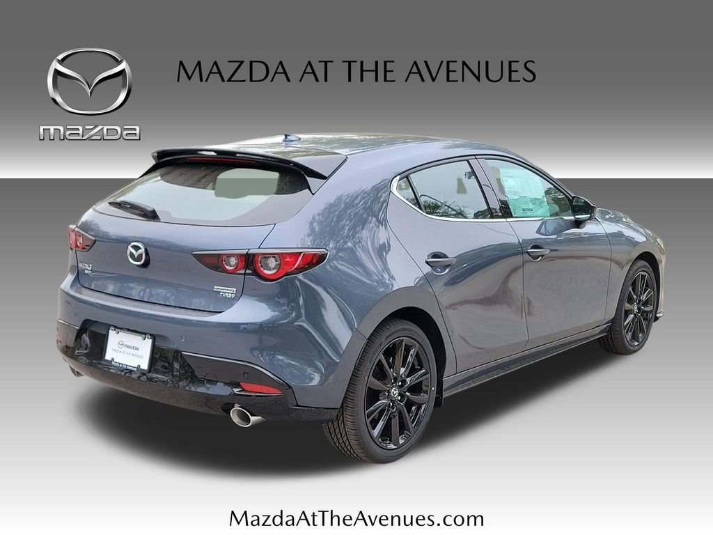 New 2026 MAZDA MAZDA3 Hatchback w/Premium Plus Pkg image 4