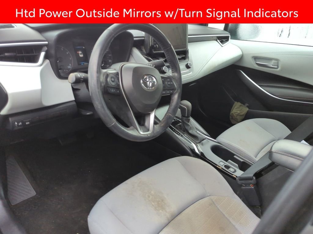 Used 2023 Toyota Corolla SE w/ SE Premium Package image 7