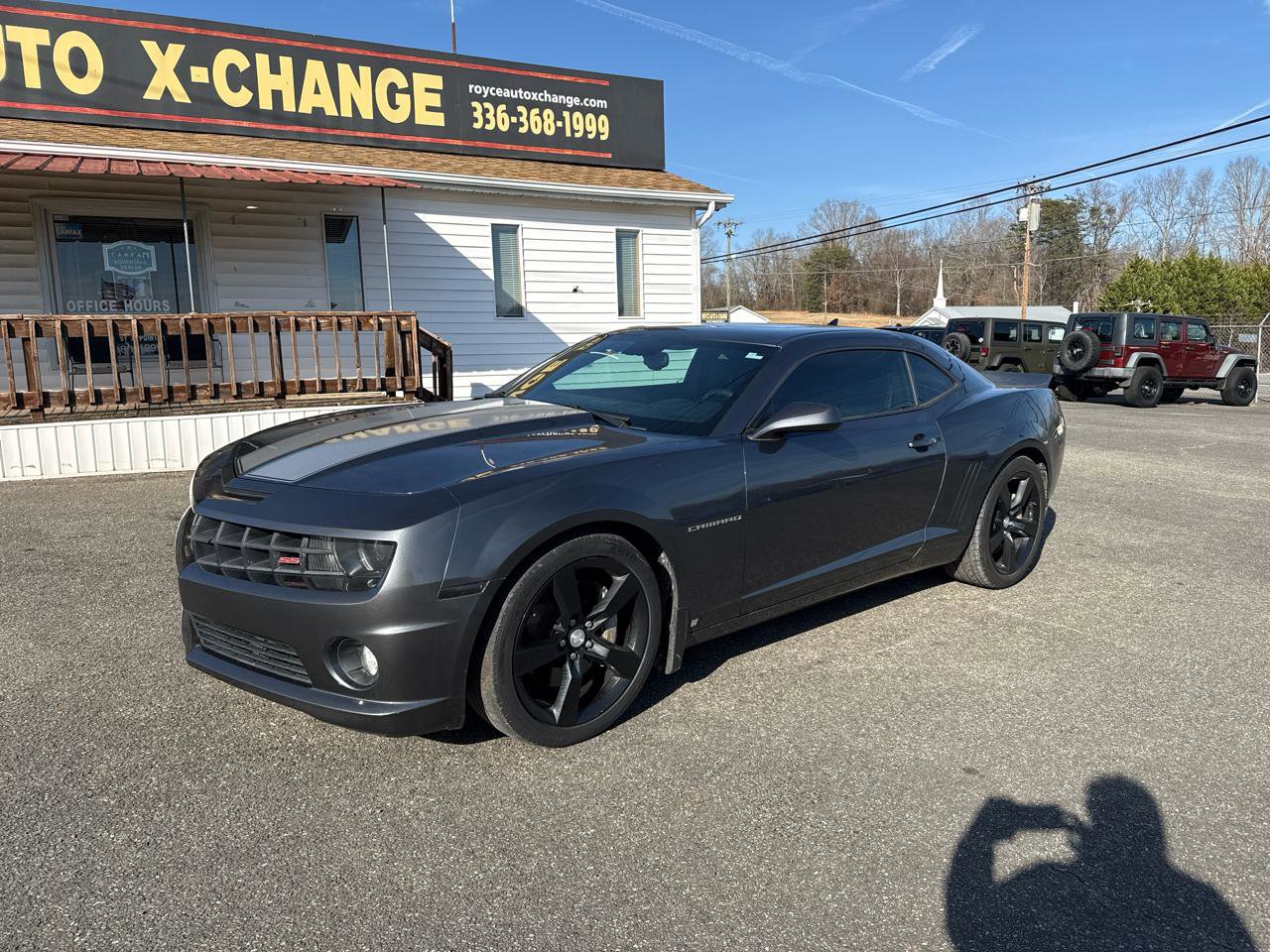 Used 2010 Chevrolet Camaro SS w/ RS Package RWD image 2