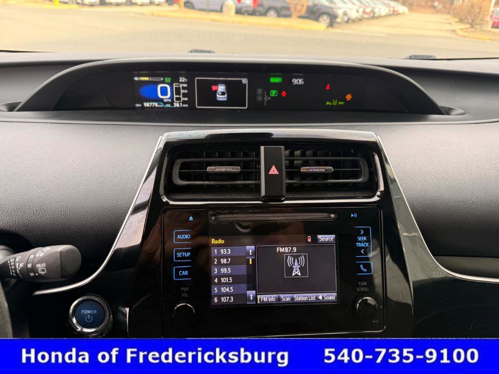 Used 2019 Toyota Prius LE w/ Carpet Mat Package image 33