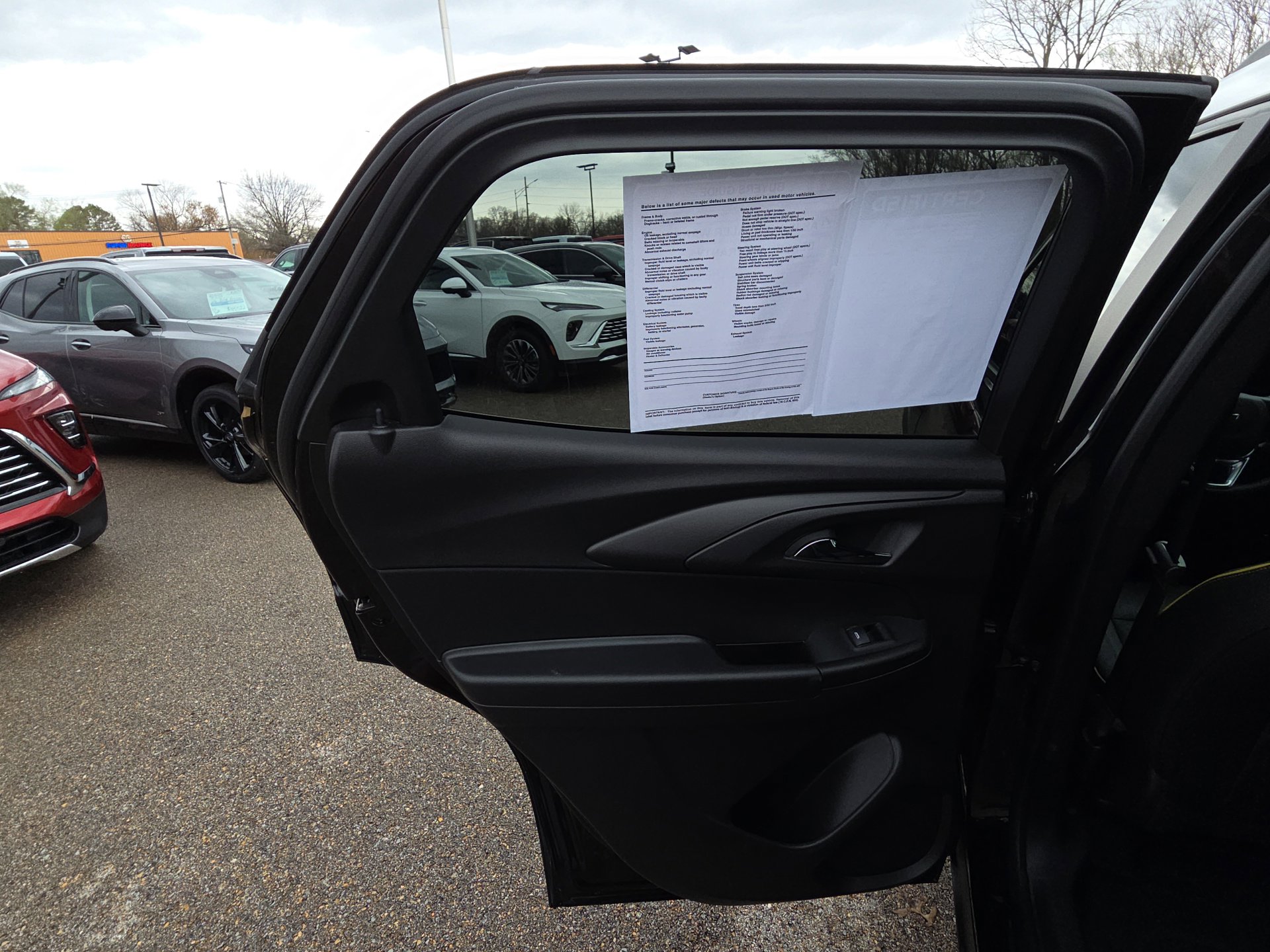 Certified 2025 Chevrolet TrailBlazer ACTIV w/ Convenience Package image 26