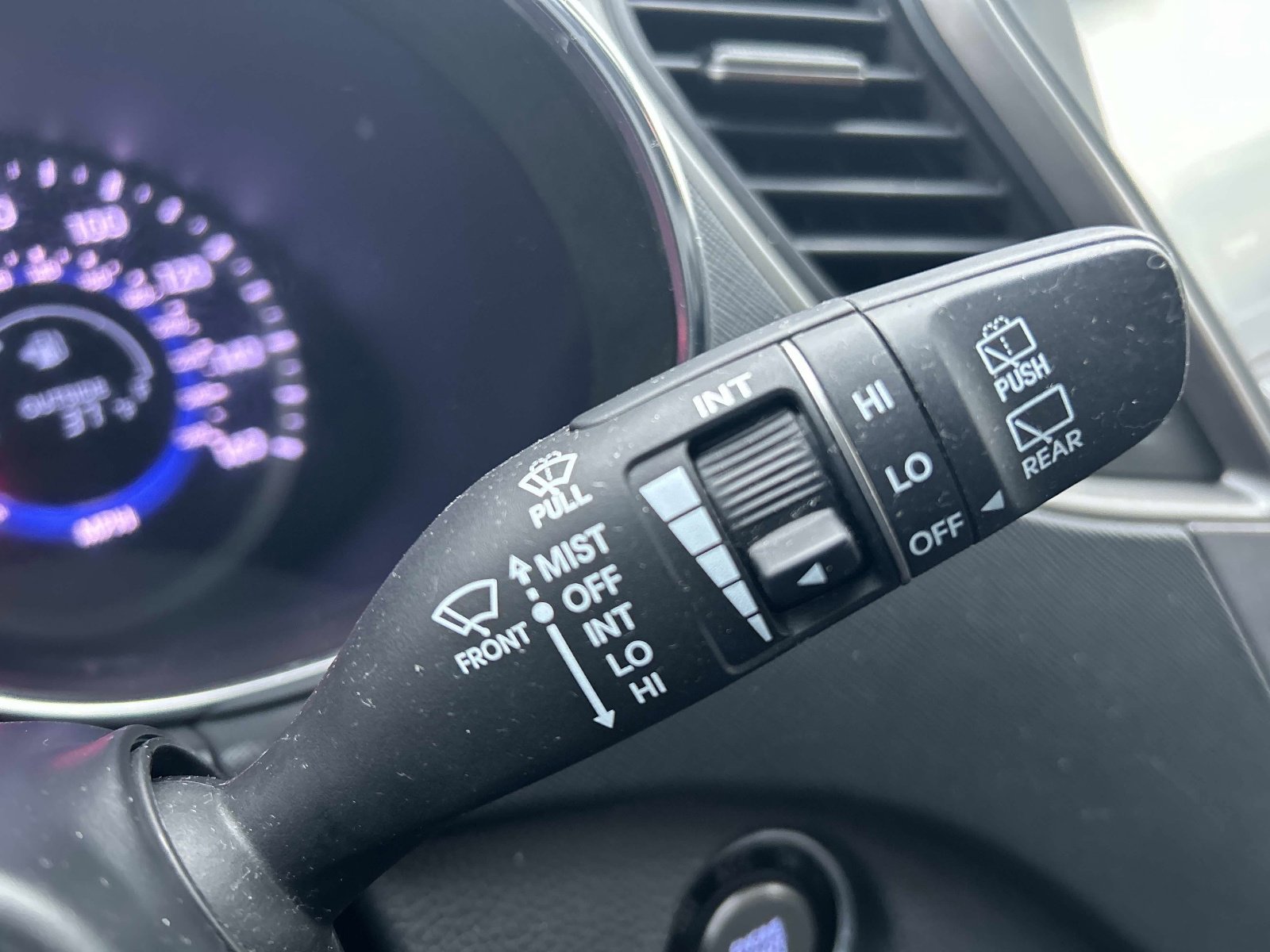 Used 2014 Hyundai Santa Fe Sport 2.0T w/ Navigation Package 06 image 28