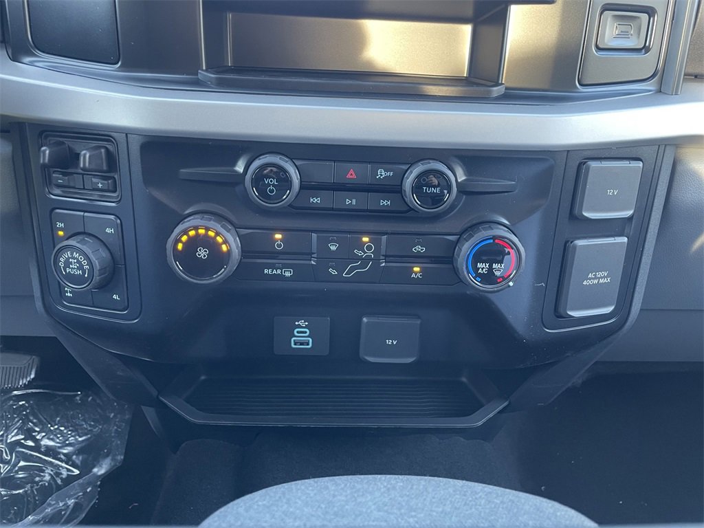 New 2026 Ford F250 XLT w/ Tremor Off-Road Package image 21