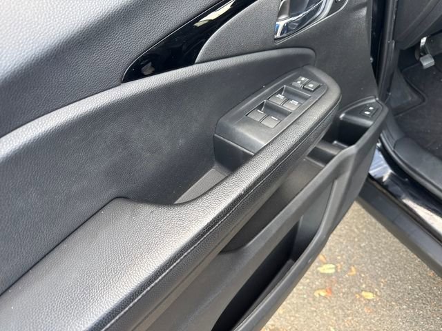 Used 2021 Honda Pilot Touring image 11