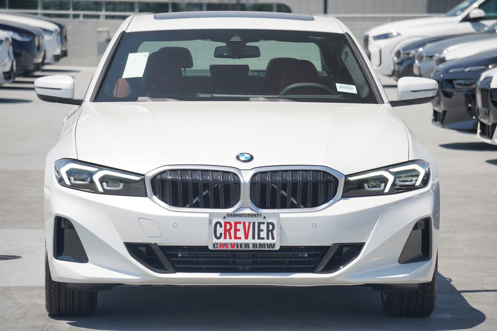 Used 2025 BMW 330i xDrive Sedan AWD/4WD image 2