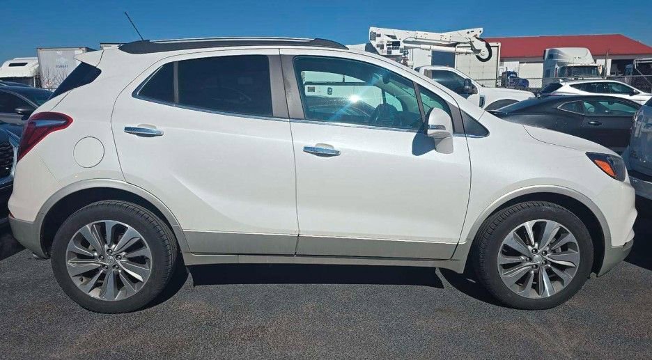 Used 2019 Buick Encore Preferred w/ Safety Package image 4