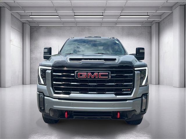 Used 2024 GMC Sierra 2500 AT4 w/ Technology Package AWD/4WD image 8