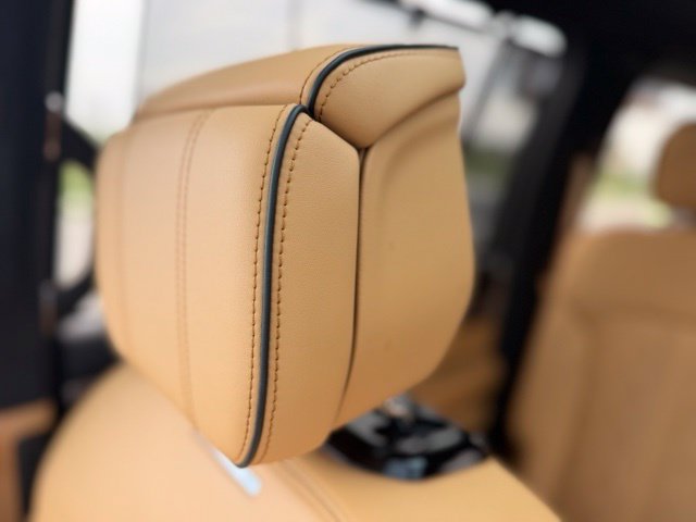 Used 2023 Jeep Grand Wagoneer Series III AWD/4WD image 21