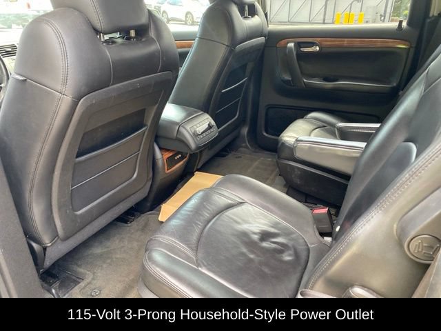Used 2009 Saturn Outlook XR w/ Convenience Package FWD image 13
