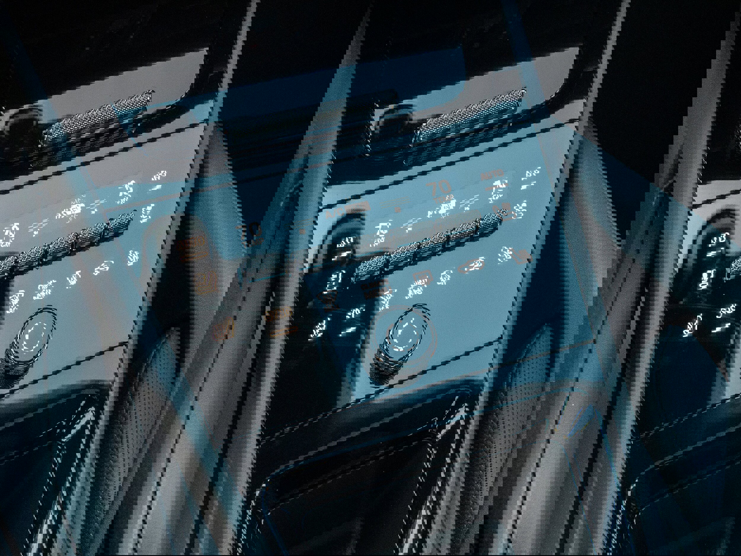 New 2026 Porsche Cayenne S image 25