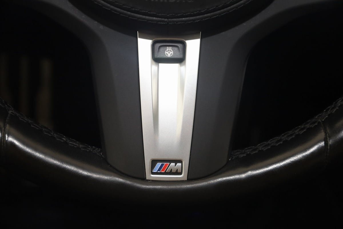 Used 2023 BMW M550i xDrive w/ Executive Package AWD/4WD image 47