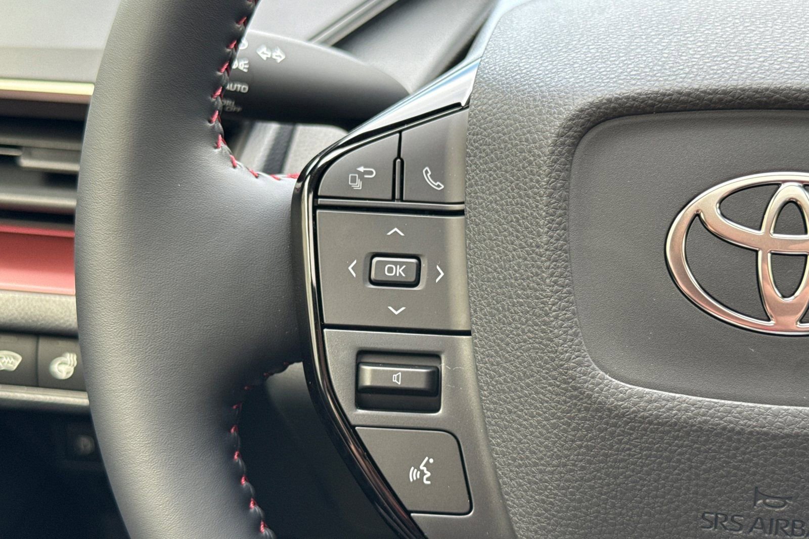 New 2026 Toyota Prius Plug-In Hybrid image 24