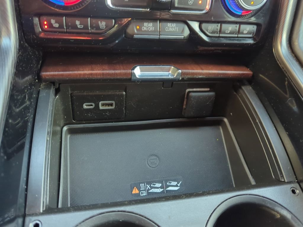 Used 2023 GMC Yukon Denali Ultimate image 44