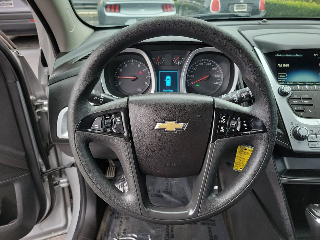 Used 2017 Chevrolet Equinox LS image 26